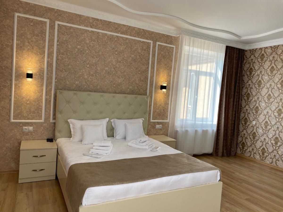 Hotel Sharl Ninotsminda Екстер'єр фото