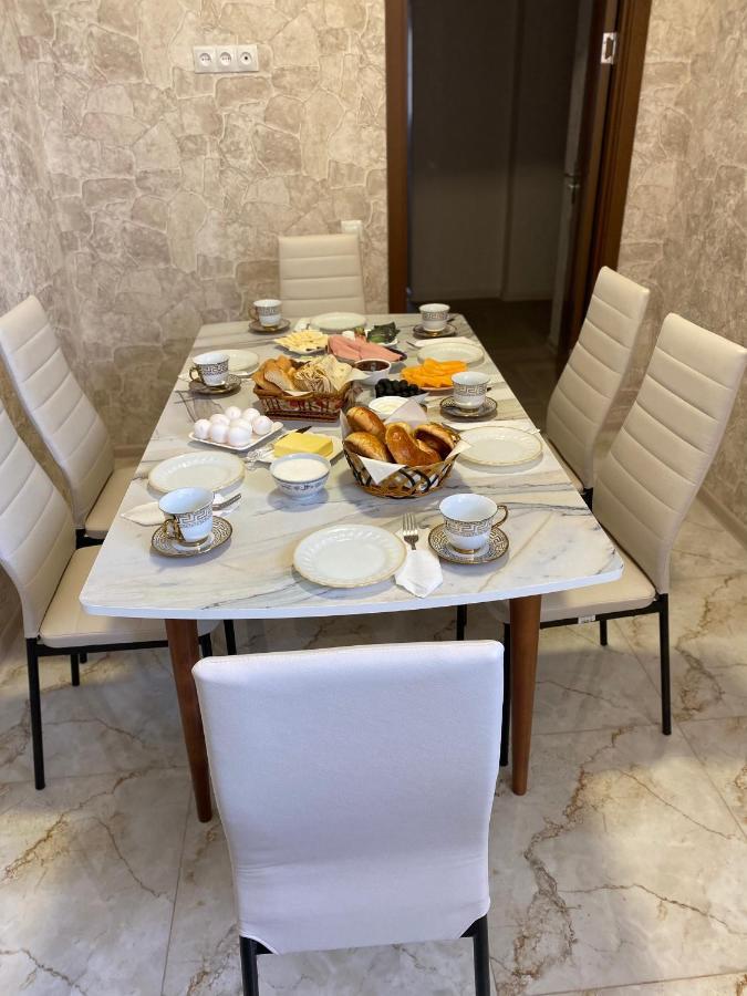Hotel Sharl Ninotsminda Екстер'єр фото