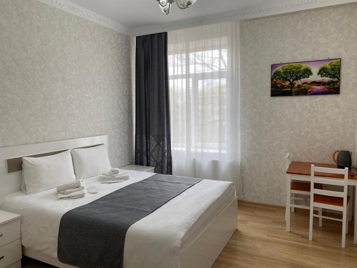 Hotel Sharl Ninotsminda Екстер'єр фото