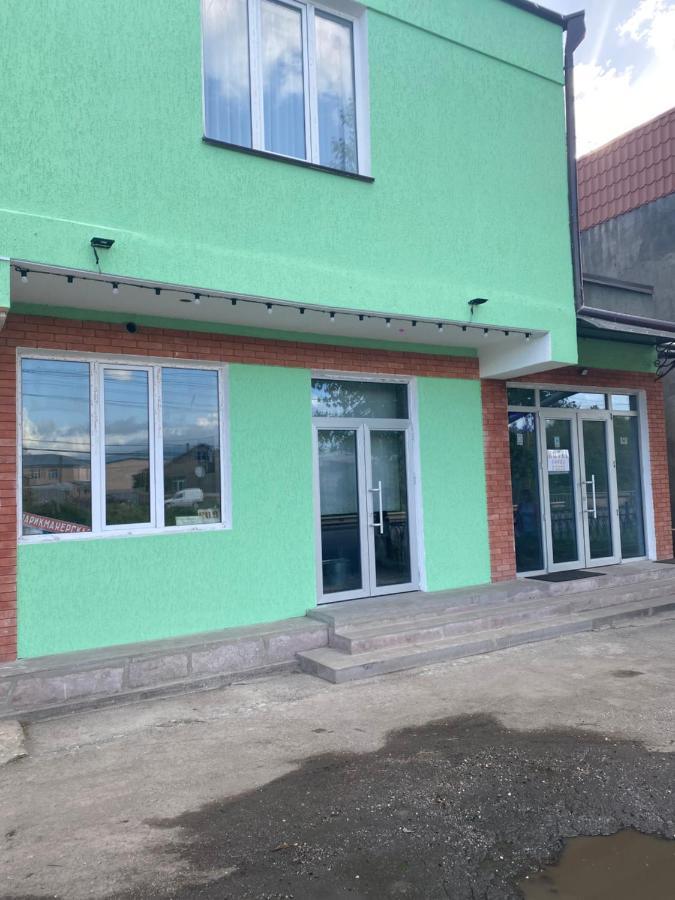 Hotel Sharl Ninotsminda Екстер'єр фото
